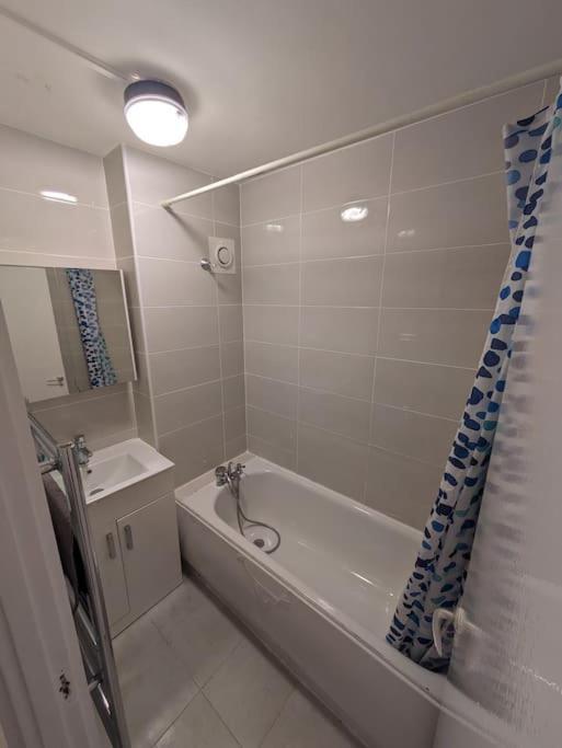 Flat, Apartment In Haggerston N1, Central London Exteriör bild